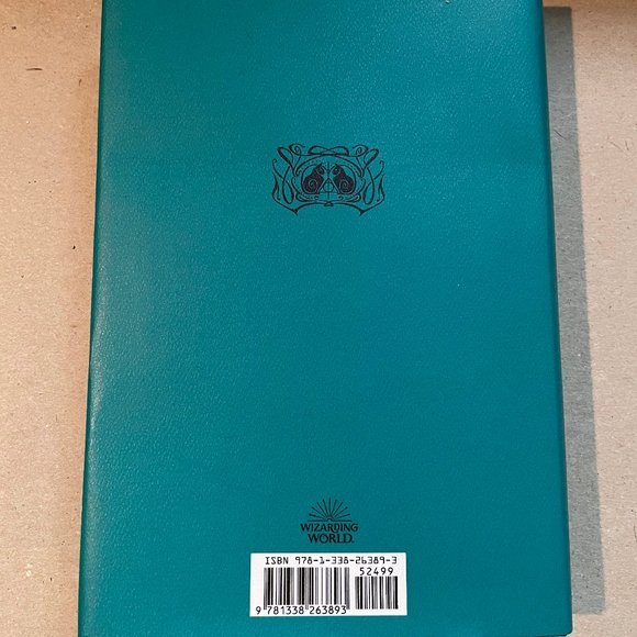 J.K. Rowling - Fantastic Beasts Book - Picture 2 of 3